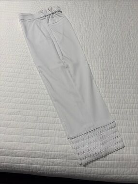 White Cropped Lace Hem Pants